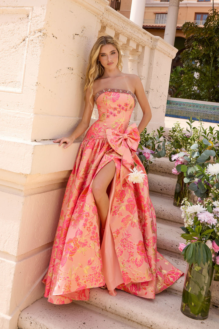 Ava Presley 43103 Coral Pink
