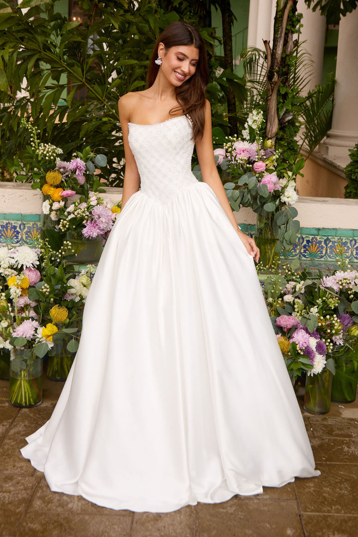 Ava Presley 47364 Ivory