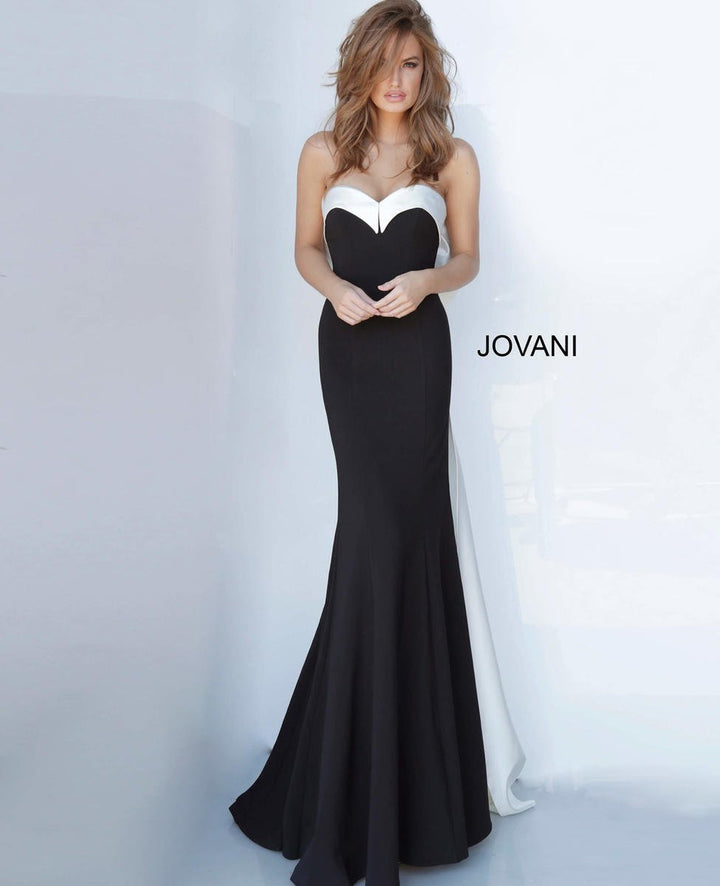Jovani 12020 — Black/White
