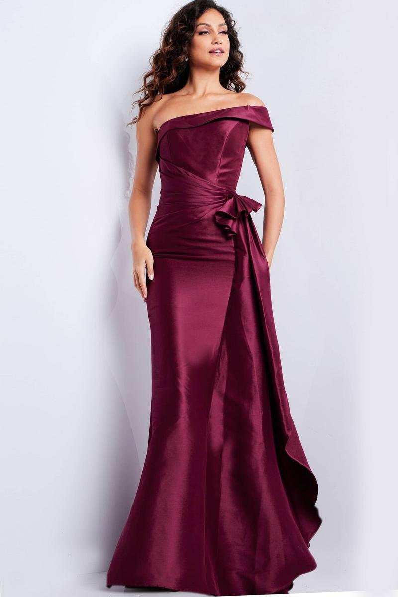 Jovani 25831 — Burgundy