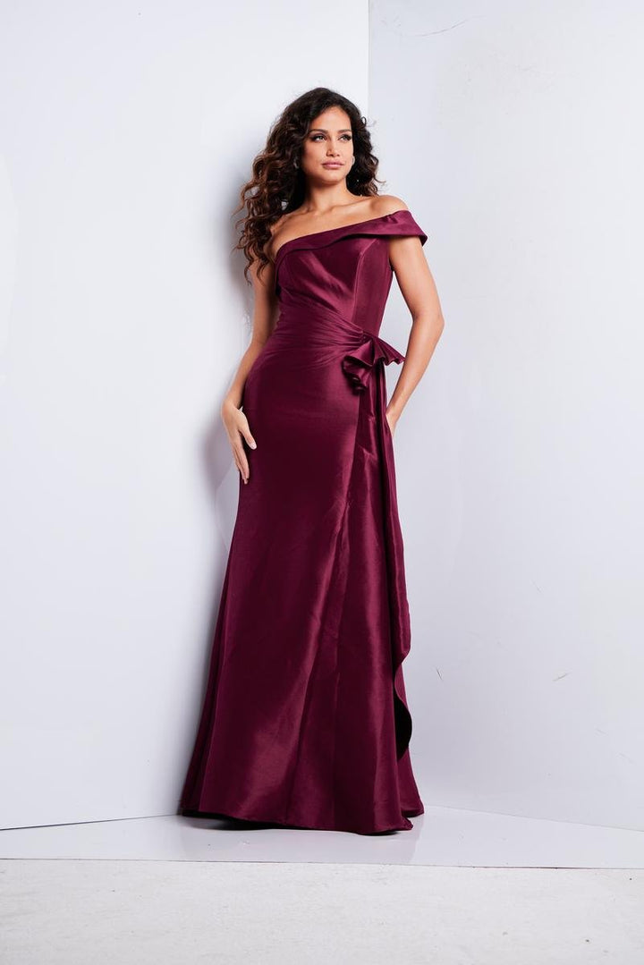 Jovani 25831 — Burgundy