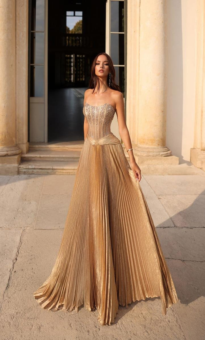 Alyce Paris 61789 — Gold