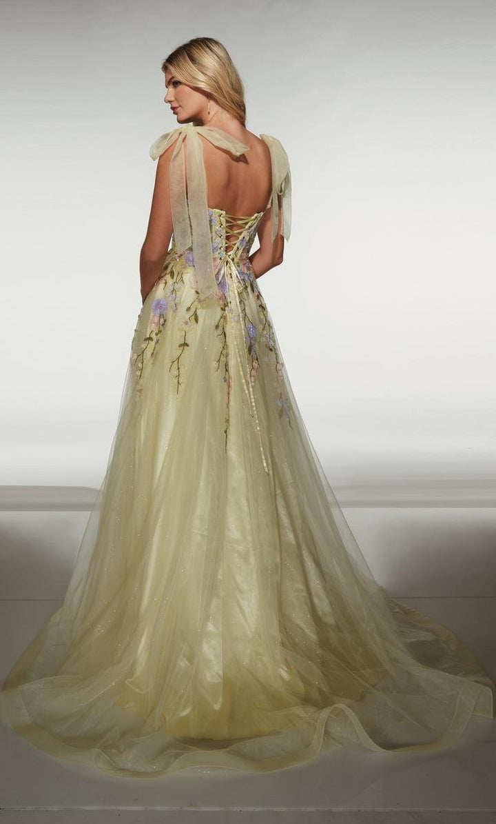 Alyce Paris 62204 — Light Yellow