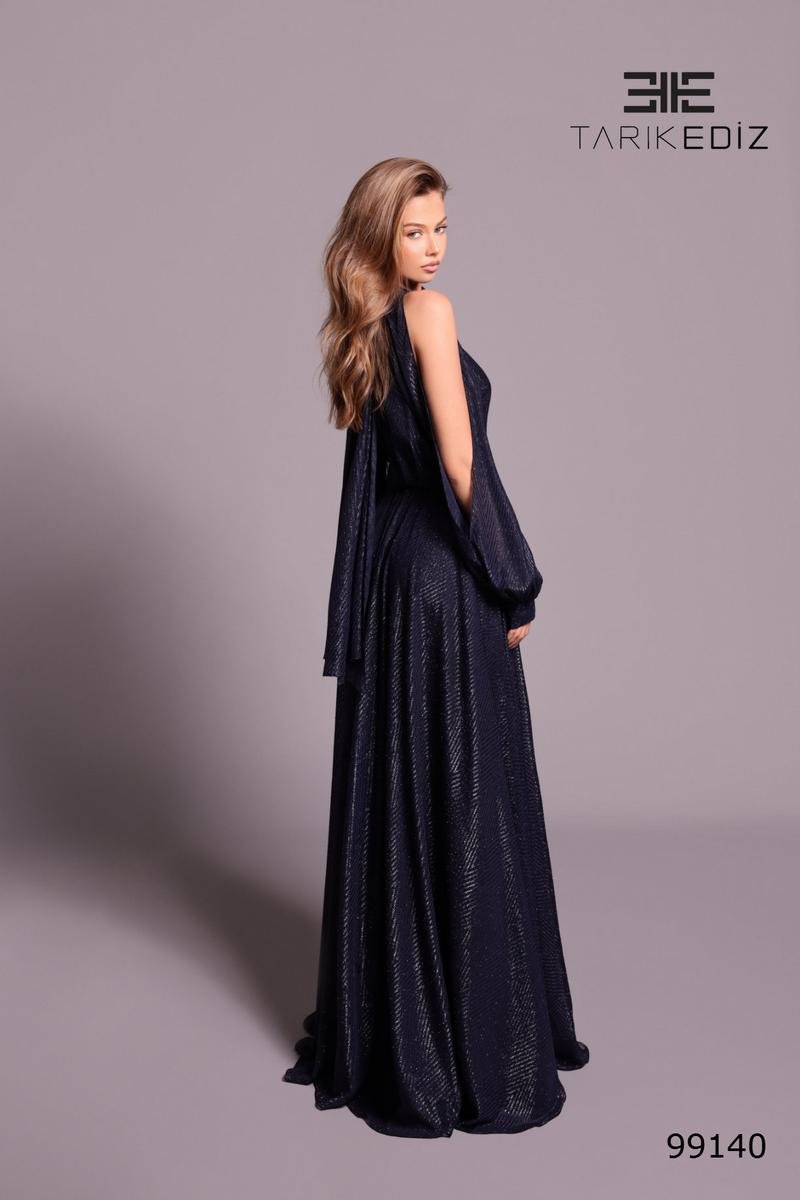 Tarik Ediz 99140 — Navy