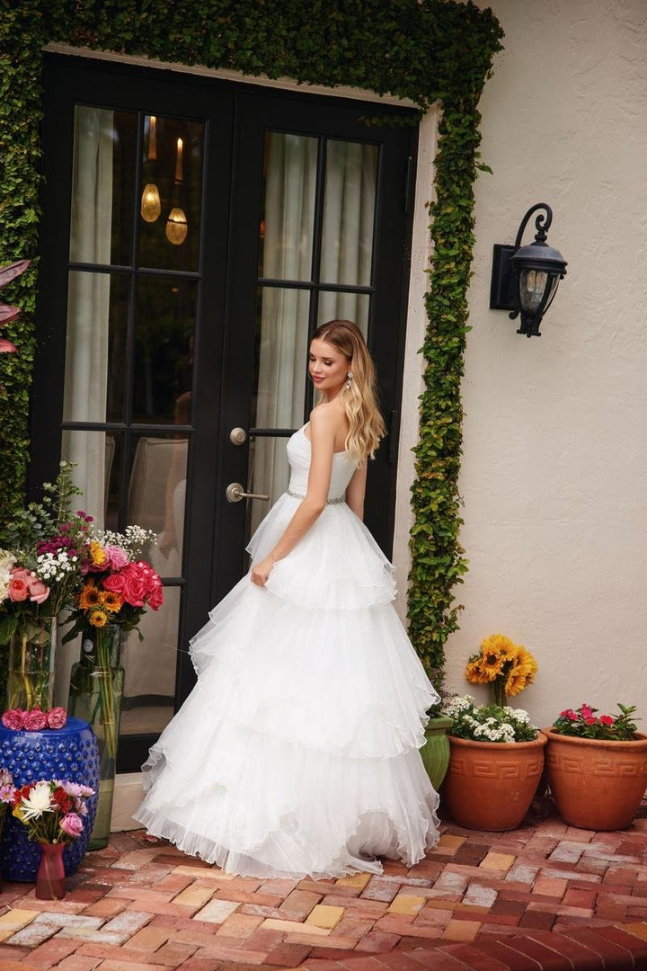 Ava Presley 29131 — Off White