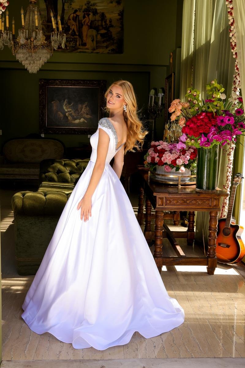 Ava Presley 39322 — Orchid