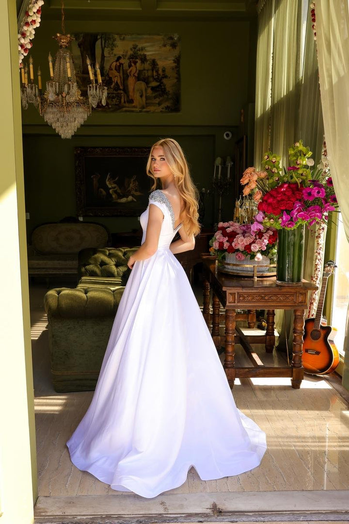 Ava Presley 39322 — Orchid